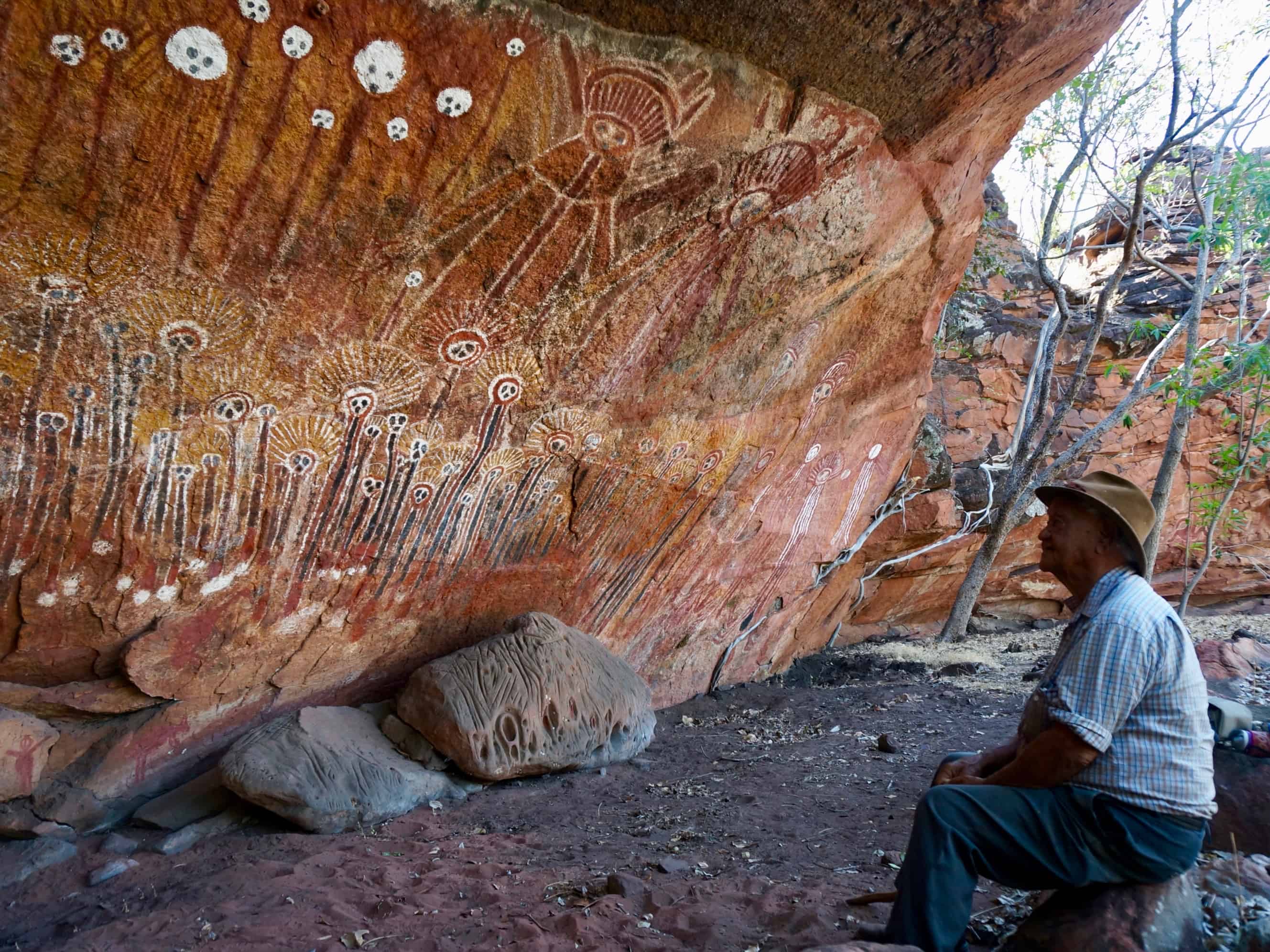 Bill Harney - Story teller - Aboriginal rock art - Sugarbag Safaris private tours